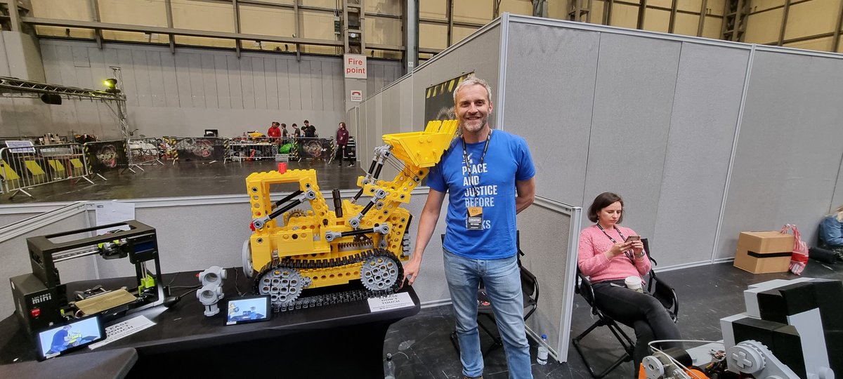 DWEngineer tweet media