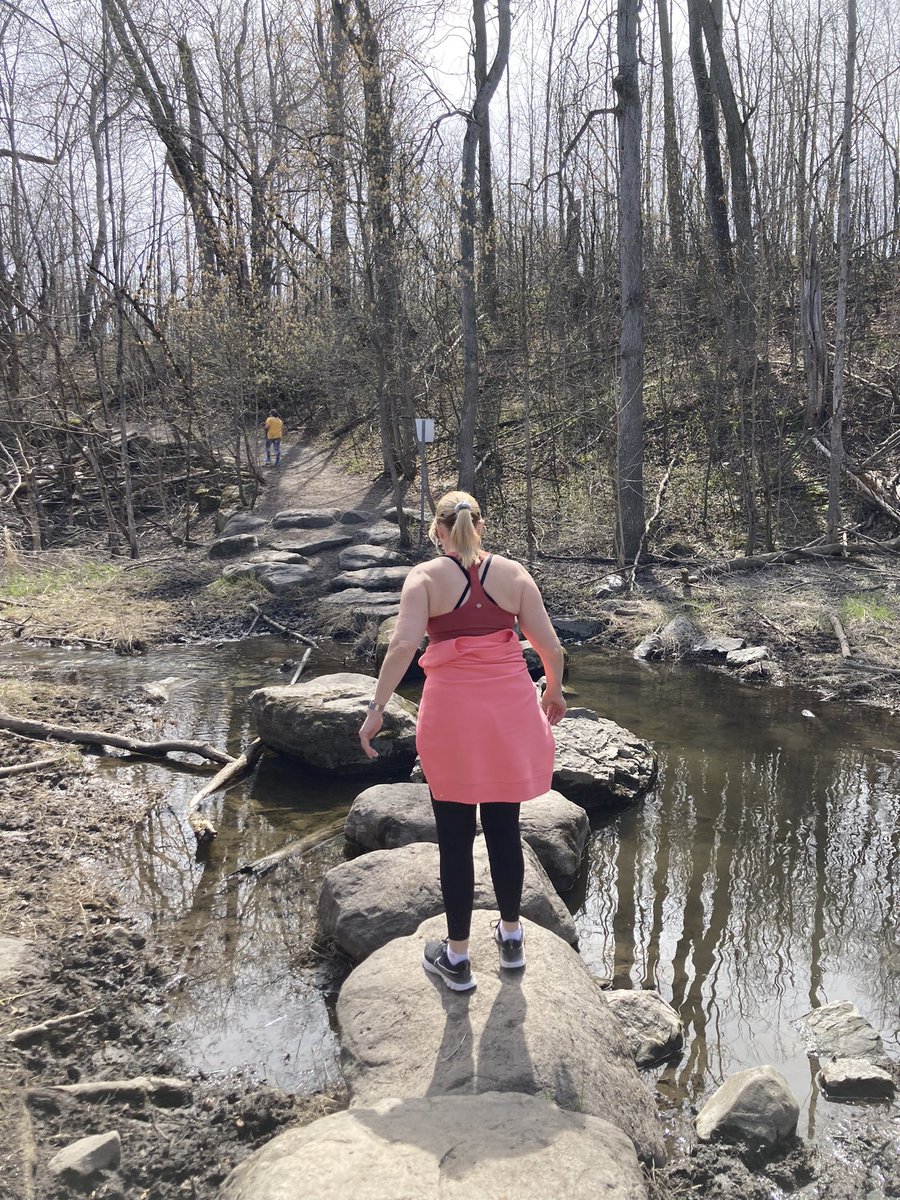JillMSkinner's tweet photo. A perfect day for a walk in the city #Barrhaven #BerylGafney #NicholsIslandPark #LongIsland #CapitalMemorialGardens #Stonebridge #BeautifulOttawa #GetThoseSteps https://t.co/wxQ0cs7U0s