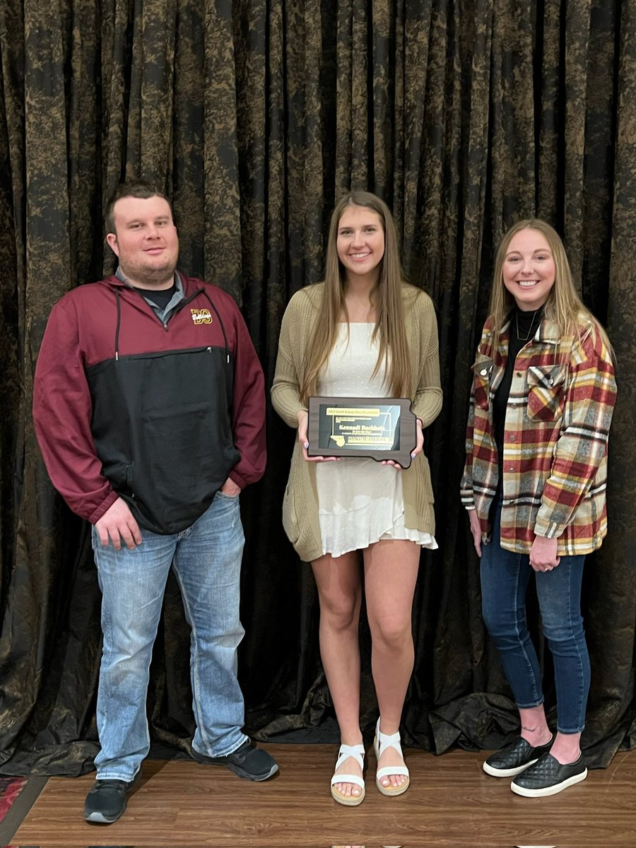 Fun day at the Miss/Mr. Basketball banquet this afternoon in Sioux Falls! Congratulations to <a href="/kalen_garry/">Kalen Garry</a> on being named Mr. Basketball, and to <a href="/BuchholzKennadi/">Kennadi Buchholz</a> &amp; <a href="/rett_osthus/">Rett Osthus</a> for being finalists for Miss/Mr. Basketball! Three great athletes &amp; role models! <a href="/ReganGarry/">Regan May (Garry)</a>