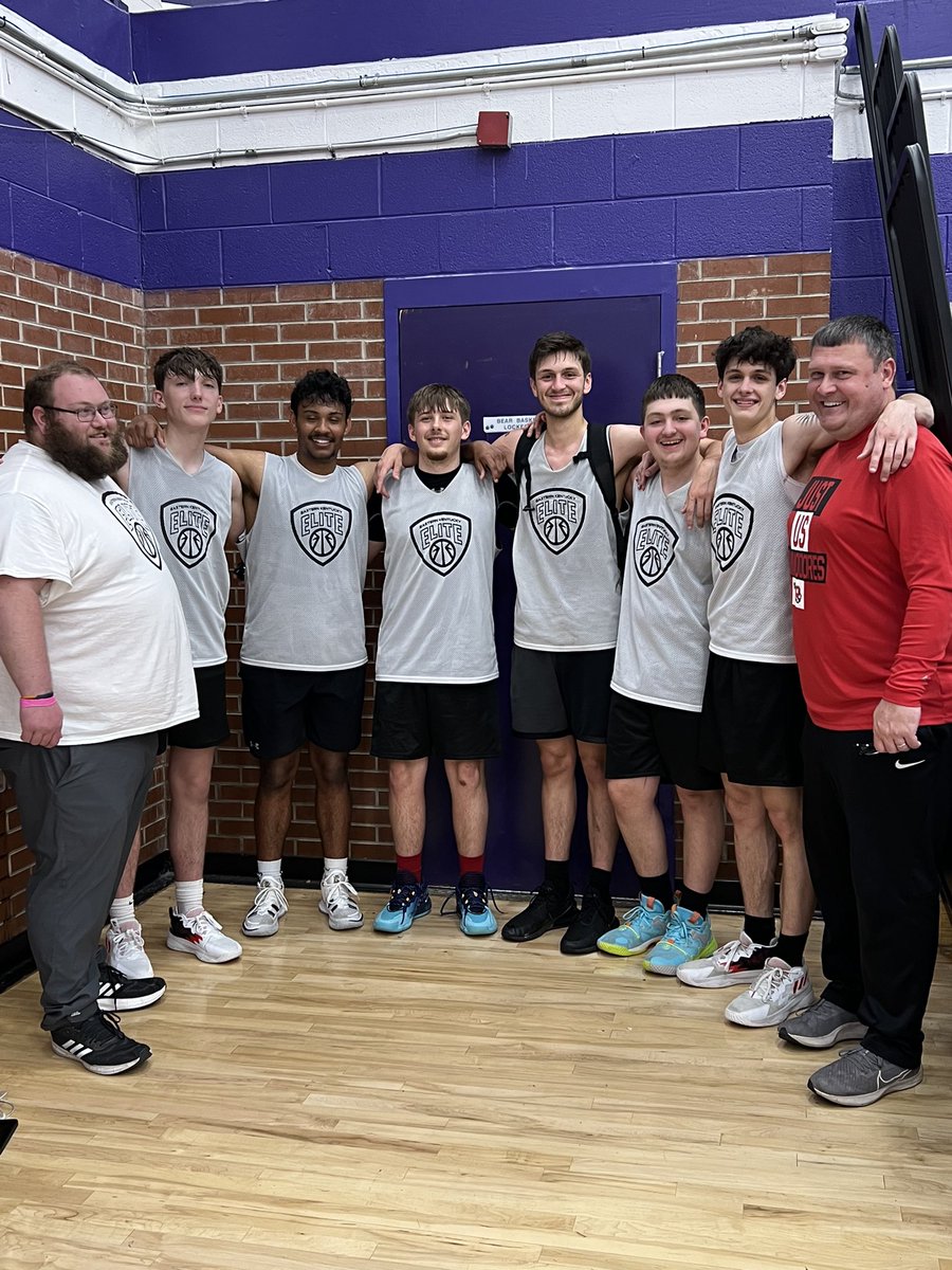 PF Hoops Classic HS Champions for the 2nd year in a row! #mountainmen #Eke #ekyea