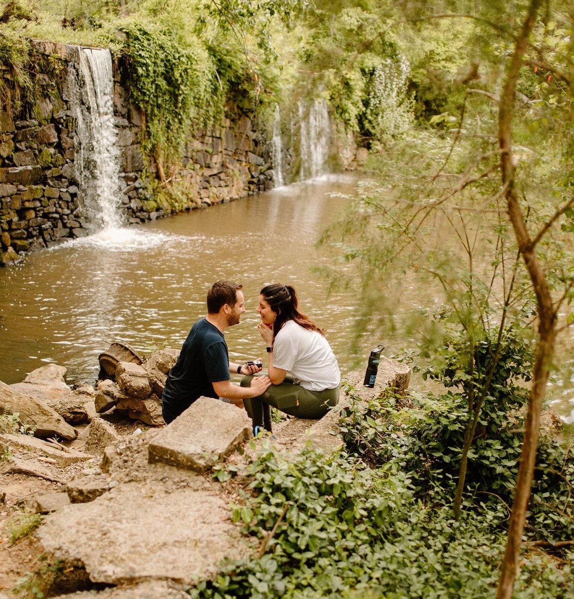 MattKrausePxP's tweet photo. Productive use of the no-games weekend, huh? 

@murrlizz is my biggest supporter and is so patient and understanding of this wild broadcast business. Here’s to juggling games and wedding planning for the next year! https://t.co/crAkVlP6ay