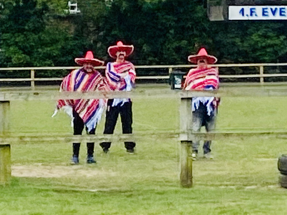 Neo Combarro (@y3neo) on Twitter photo Some surreal and funny moments <a href="/BSERugby/">Bury St Edmunds Rugby</a> - thanks you for hosting <a href="/HertfordRFC/">Hertford RFC</a> u14’s another great game of rugby - onwards Some surreal and funny moments <a href="/BSERugby/">Bury St Edmunds Rugby</a> - thanks you for hosting <a href="/HertfordRFC/">Hertford RFC</a> u14’s another great game of rugby - onwards