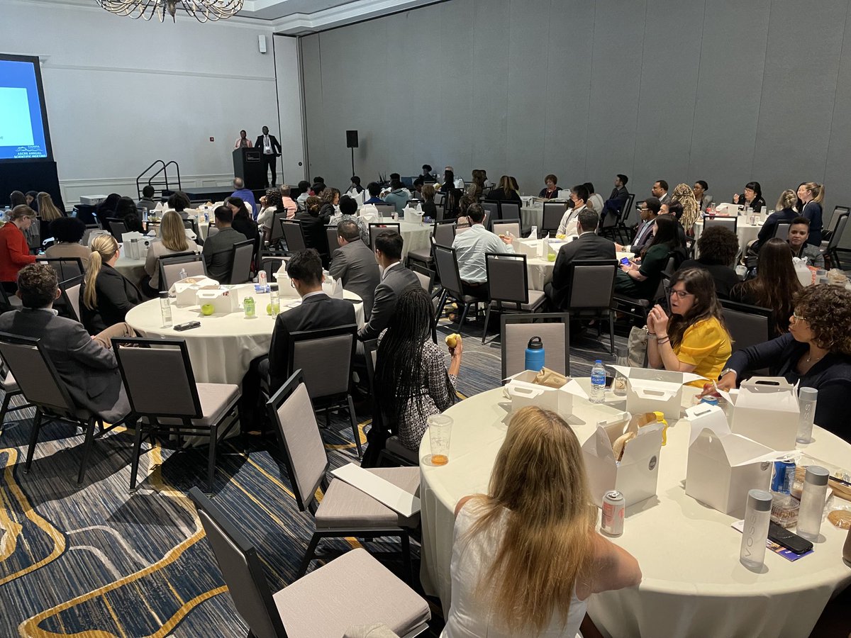 Celebrating the amazing work done by ⁦<a href="/ASCRS_1/">ASCRS_1</a>⁩ #DEI committee that year - but as we saw (<a href="/sharonldykes1/">Sharon L Dykes</a> ) still lots of work to do #dobetter #ascrs22