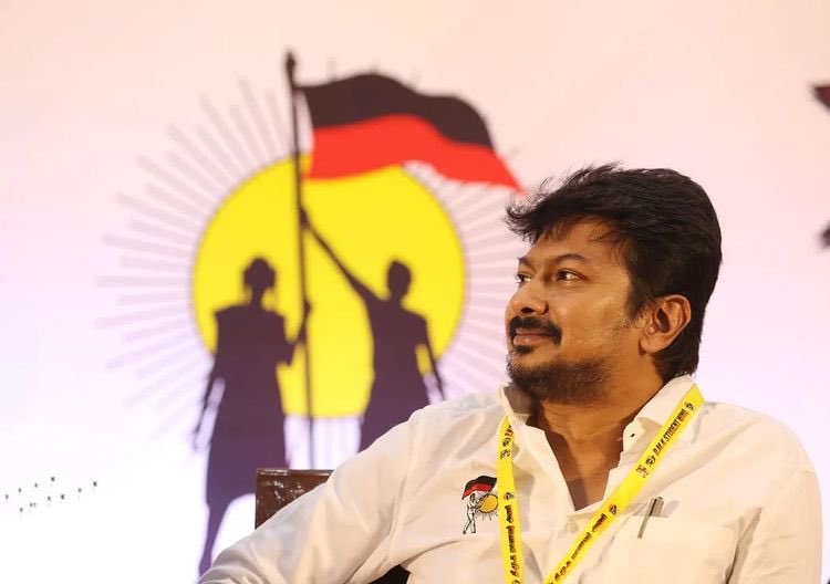 பல பேரின் மோகமா
நின்னு ஆடுற புலிதானே!! 

#UdhayAnna 🖤❤🔥

@udhay_stalin 

#akiilandmk @akiilandmk 
#dmk #mkstalin #udhayanithistalin #udhayforever #udhayanidhi_stalin #udhay_stalin #udhayfans #udhayanidhi #udhaystalin #udhayanidhi_fc #udhaystalin #nextgenleader #dmkyouthwing