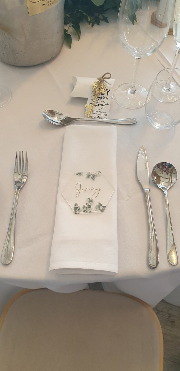 jenthomo78's tweet photo. Family wedding, the loveliest wedding ive been to ❤ https://t.co/MH2jK8uQwK