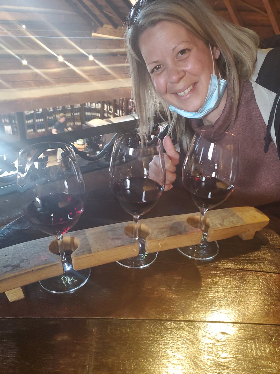 Rob Annable (@rcannable) on Twitter photo 1st stop for our 12th anniversary trip to Niagara <a href="/VinelandEstates/">Vineland Estates Winery</a>! Your Pinot Meunier is still amazing @benchwineguy! 1st stop for our 12th anniversary trip to Niagara <a href="/VinelandEstates/">Vineland Estates Winery</a>! Your Pinot Meunier is still amazing @benchwineguy!
