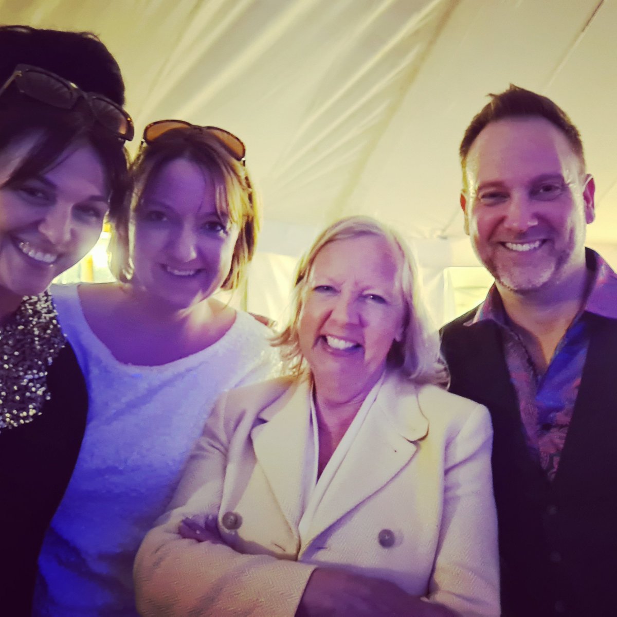 DT8live's tweet photo. And when in the kingdom of Kingsdon it’s only right and proper that you steal the heart of a lovely dragon, right? @DeborahMeaden #somersetlife https://t.co/iD9z2YEEmM