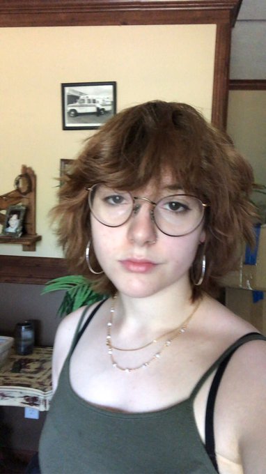 1 pic. I&rsquo;m hot as Fuck https://t.co/goJeaGxI6I