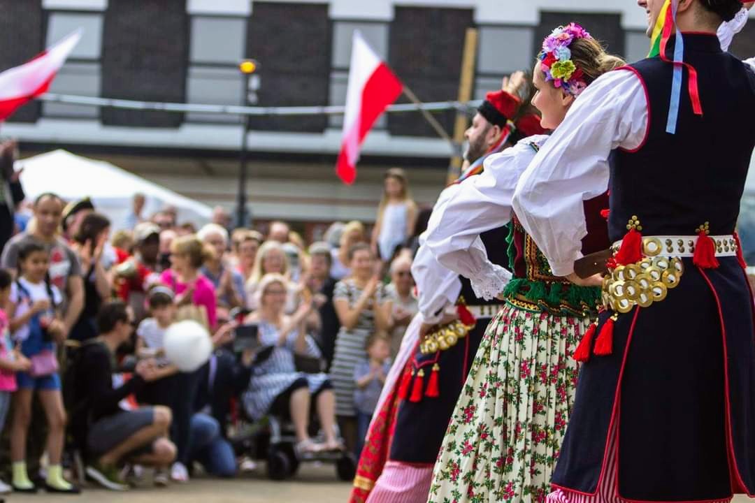 JaroKubaszczyk's tweet photo. ❤️14.05.2022❤️ #Gloucester
🇵🇱🤝🇬🇧🤝🇺🇦
#PLheritageday #PLheritageday #PolesinUK #BuildBackBetter #StandWithUkraine
@GlosCC @PolishEmbassyUK @BorgWarner @GloucesterBID @UkrEmbLondon https://t.co/XZ3JPh3FO3