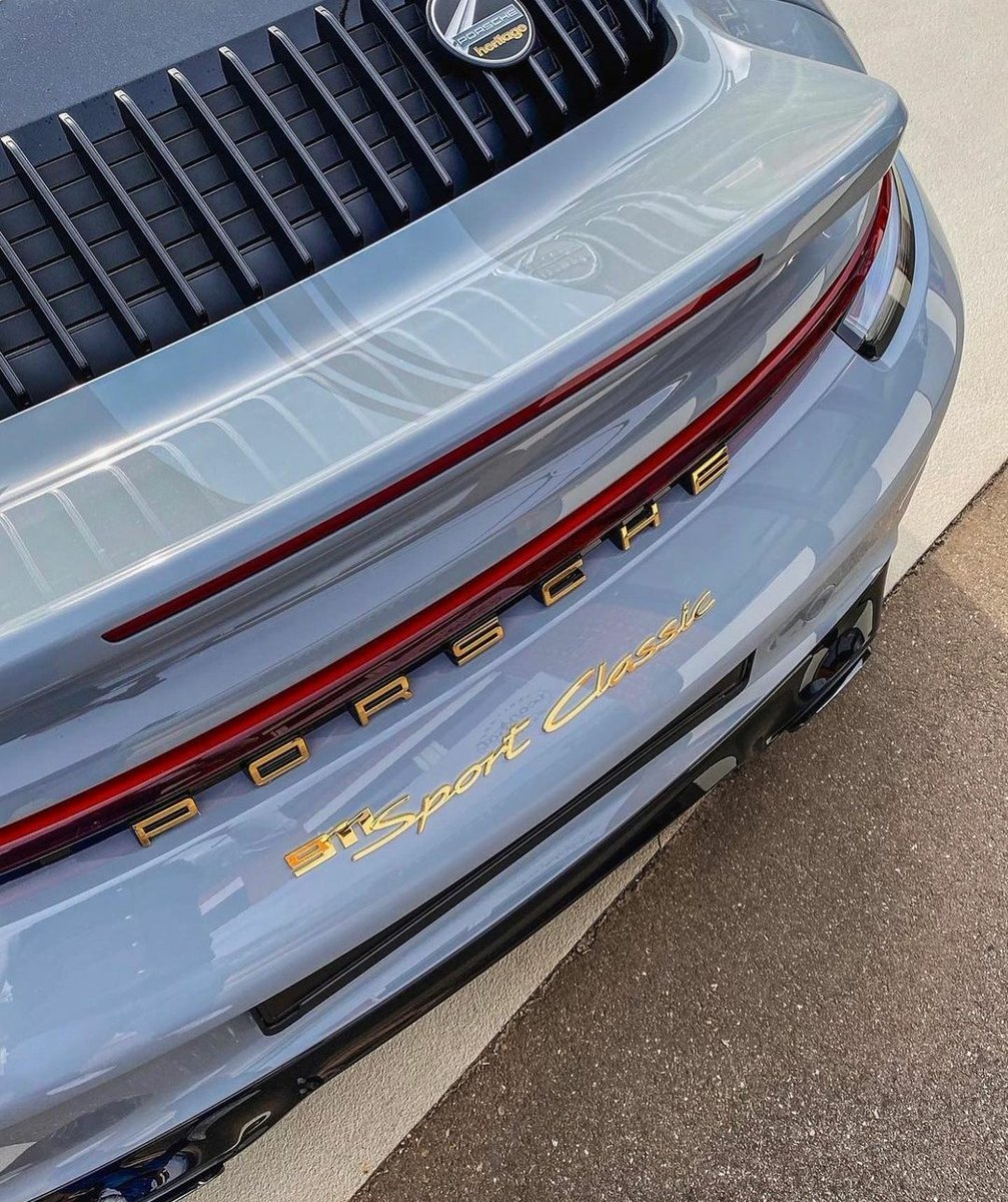 Brand new 992 Sport Classic