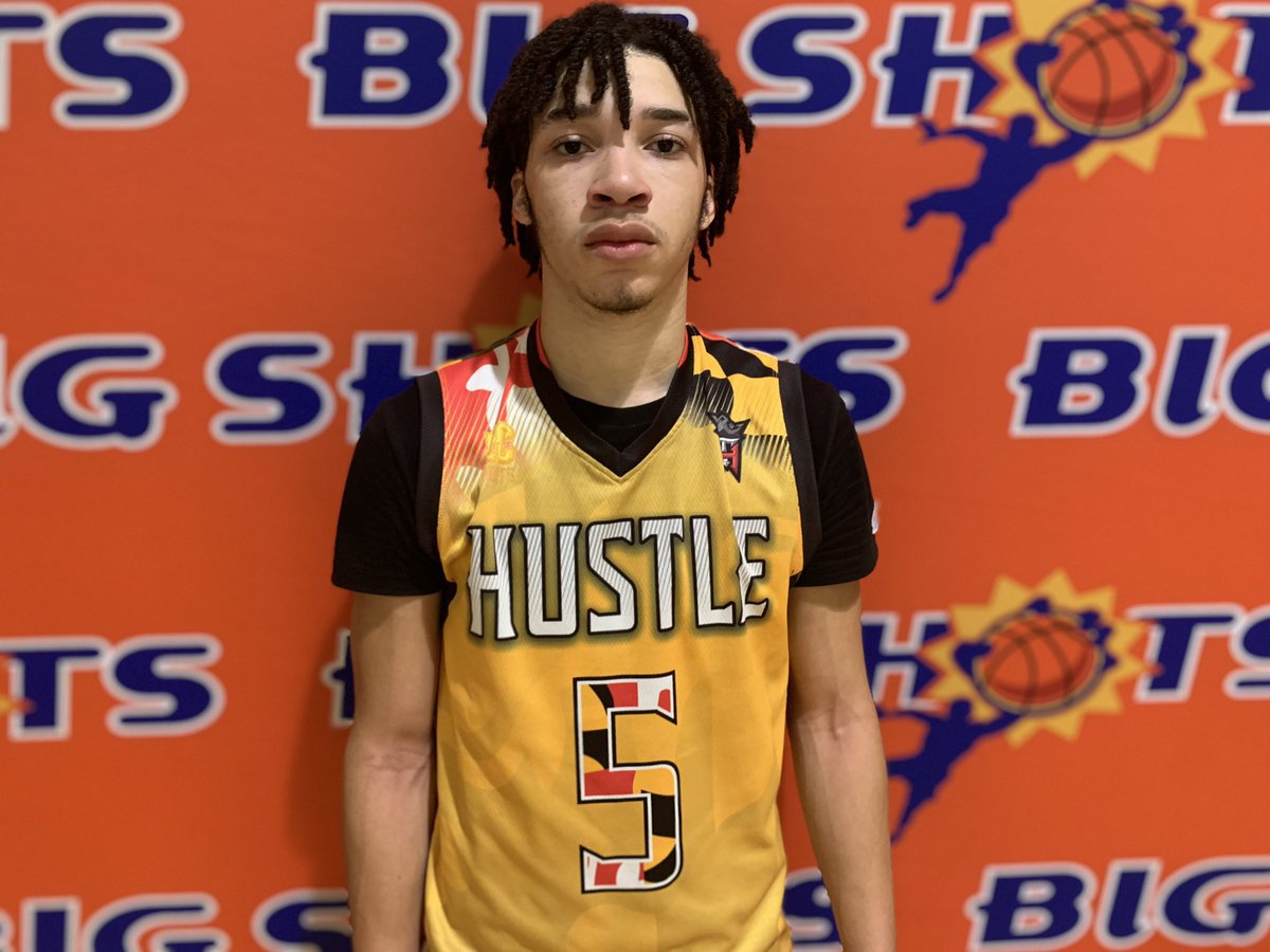 BigShotsGlobal's tweet photo. Diggy Holloway finished with a tournament high 43 points in the  17U Semi-Final game for @TeamHustleDMV 🔥 #BigShots #DCPremier https://t.co/1SFrKpLRRX