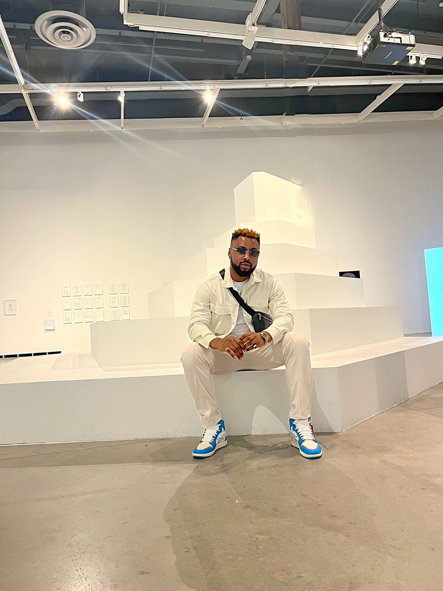 Jbwai4's tweet image. Living the moment. Tmr belongs to God #HappyNewMonth fellas #gbasgbos #certifiedep #comingsoon