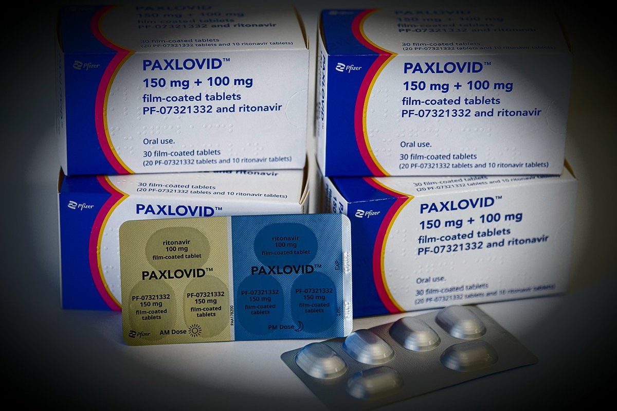 #whitehousecorrespondentsdinner2022
SWAG BAG