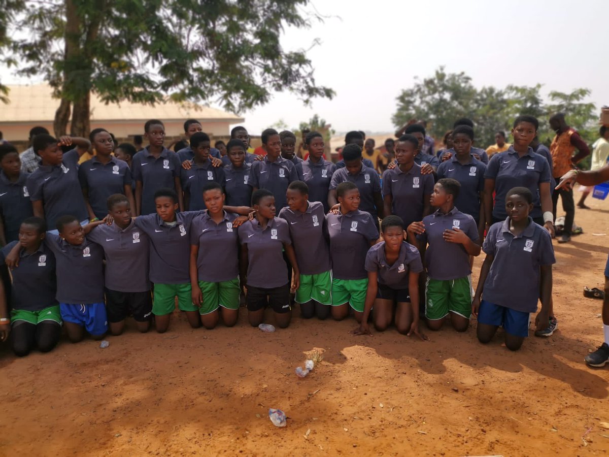 KitAid's tweet photo. A very big thank you to @TheFA @EnglandFootball for supporting our work.
These projects in #Zimbabwe and #Ghana really show the positive impact donated kit has.
“It’s more than just a shirt…”
@GarethSouthgate https://t.co/CLaXpGyr8X