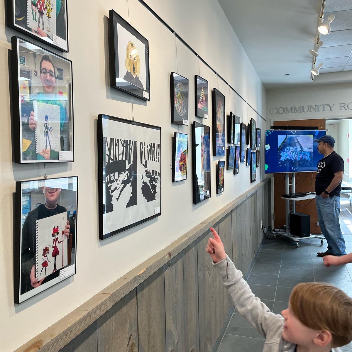 Thank you Sachem Library for hosting a wonderful teen art show and thank you to the @wearethescta for providing refreshments.