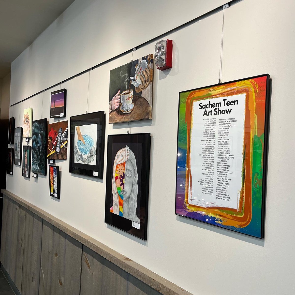 AmandaForan1213's tweet photo. Thank you Sachem Library for hosting a wonderful teen art show and thank you to the @wearethescta for providing refreshments. https://t.co/YAEqWdWL3e