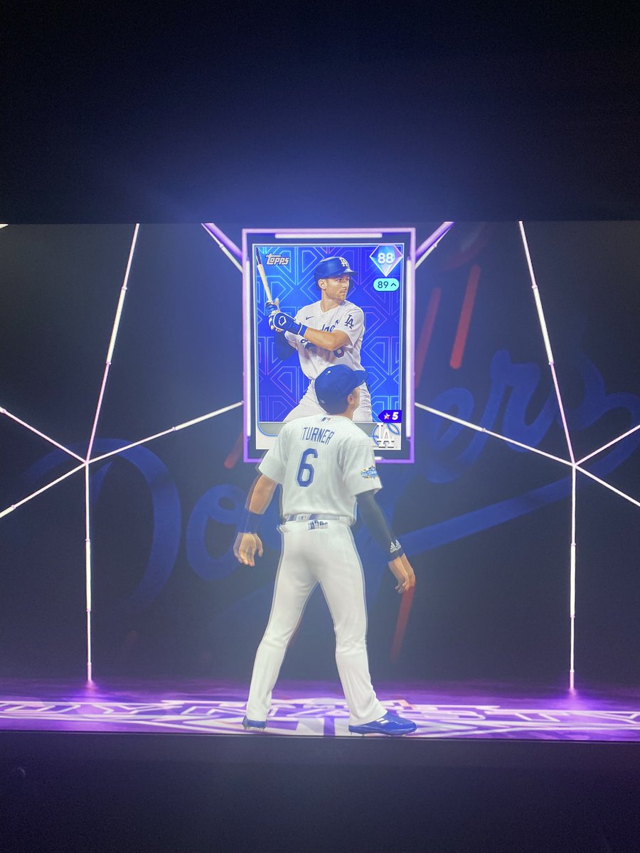 beast_ic7's tweet photo. Best pull of the year so far 🔥 #MLBTheShow22 #conquestmap #treaturner @Dodgers @MLBTheShow https://t.co/HONZMoppLX