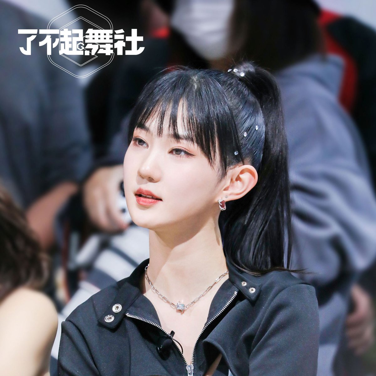 greatdancecrew's tweet photo. 📌 2022.04.25 | #GreatDanceCrew weibo updated (p1)
"My cure for monday phobia: waiting for getting off work and the members' stage, successfully learned how to get a hunch on monday!"
#了不起舞社
#CaiYuBing #GuoJiaYu
#HuMaEr #HuRanEr https://t.co/feCEucLIT3