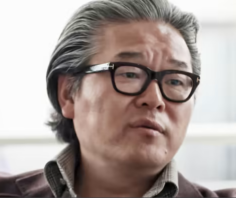 This man ran 1.6b up to 34b and then lost it all in a couple days. 

I would follow this man into war.