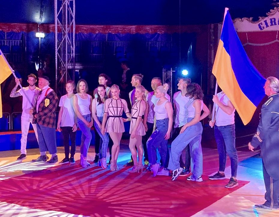 Wat een geweldige optredens van Oekraïense artiesten bij Circus Royal en wat een briljant idee om op deze manier de vluchtelingen uit de Oekraïne te steunen. Wie nog niet geweest is, zeker doen!