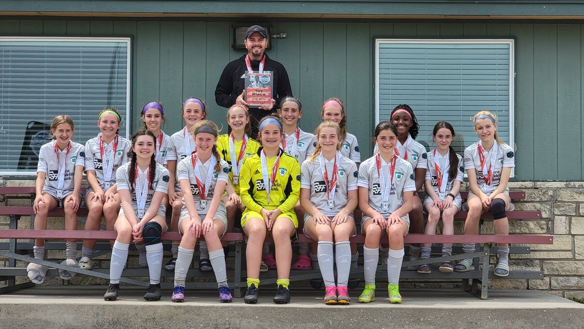 09GCelticECRL's tweet photo. 🎉 That's a Celtic Win and an @OPC_Soccer State Championship! This was a great game played by both teams, ending in OVERTIME! Big shout out to @SouthLakesSocce 09G DPL, what a great game played. 

Celtic wins 2-0 🍀⚽️ 

Goals by: Coley and Brookelynne
@OklahomaCeltic https://t.co/JYT9qpDwGd