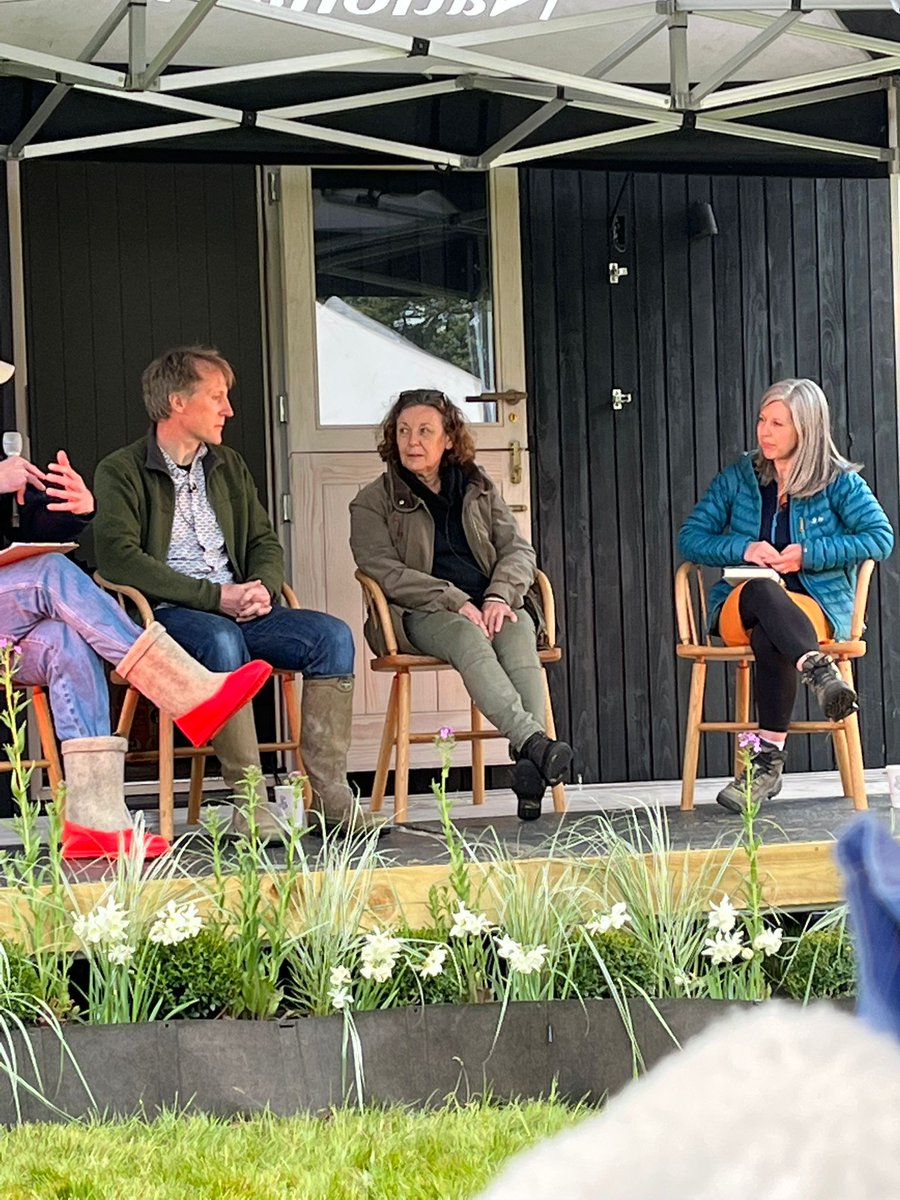 Jonesthejourno's tweet image. A bit rainy &amp;amp; chilly but who cares? BRILLIANT day @plantedcities #DesignforNature Great panel discussion about making farming work for nature &amp;amp; people with @FarmWilder @FWAGSouthWest @sam_sportsnews &amp;amp; thank you to everyone who bought #Dividebook &amp;amp; asked me to sign it 😀 #Chuffed