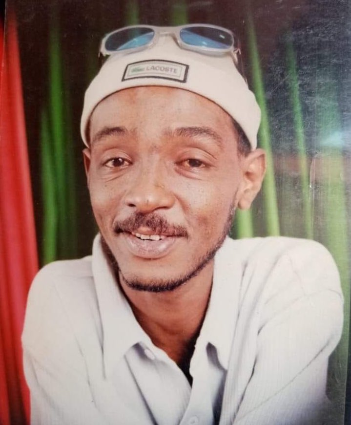 الليله عيدك يا هنا ياستنا يا ضينا يا قمرا زانت عمرنا نلقاكي هياجتا الظروف عبق الحروف و الأمكنه وعربد علي الكتفين حرير زاهي ومثير يا ستنا وزغرت كمان مليان حنان فياض امان دفاق #سنة