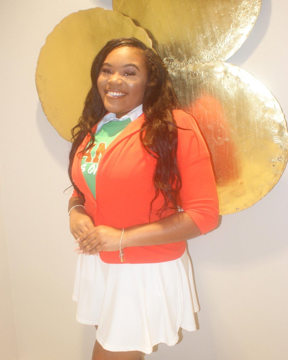 iamtatib__'s tweet photo. It was my choice, I chose to change the game.๐#firstgenerationhbcu
- Thank you FAMU for choosing me.๐ฅน @famu_1887
- Greetings I am Tatiana J. Bell a rising first year business scholar hailing from Tampa,Florida.
See you on the HILL!!๐งก๐๐ซถ๐พ#famu26 #famu #famusbi #choosefamu https://t.co/ifnZe2YXvd