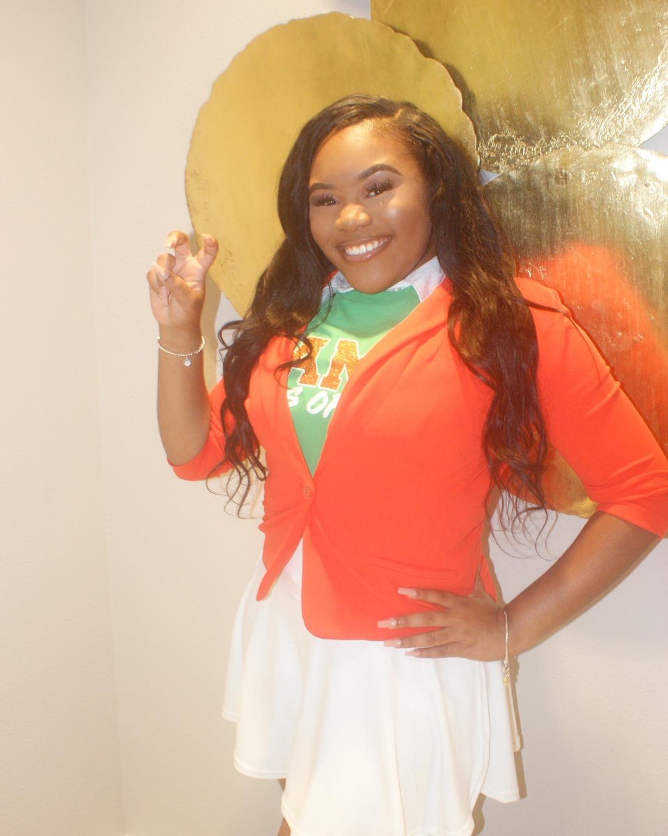 iamtatib__'s tweet photo. It was my choice, I chose to change the game.๐#firstgenerationhbcu
- Thank you FAMU for choosing me.๐ฅน @famu_1887
- Greetings I am Tatiana J. Bell a rising first year business scholar hailing from Tampa,Florida.
See you on the HILL!!๐งก๐๐ซถ๐พ#famu26 #famu #famusbi #choosefamu https://t.co/ifnZe2YXvd