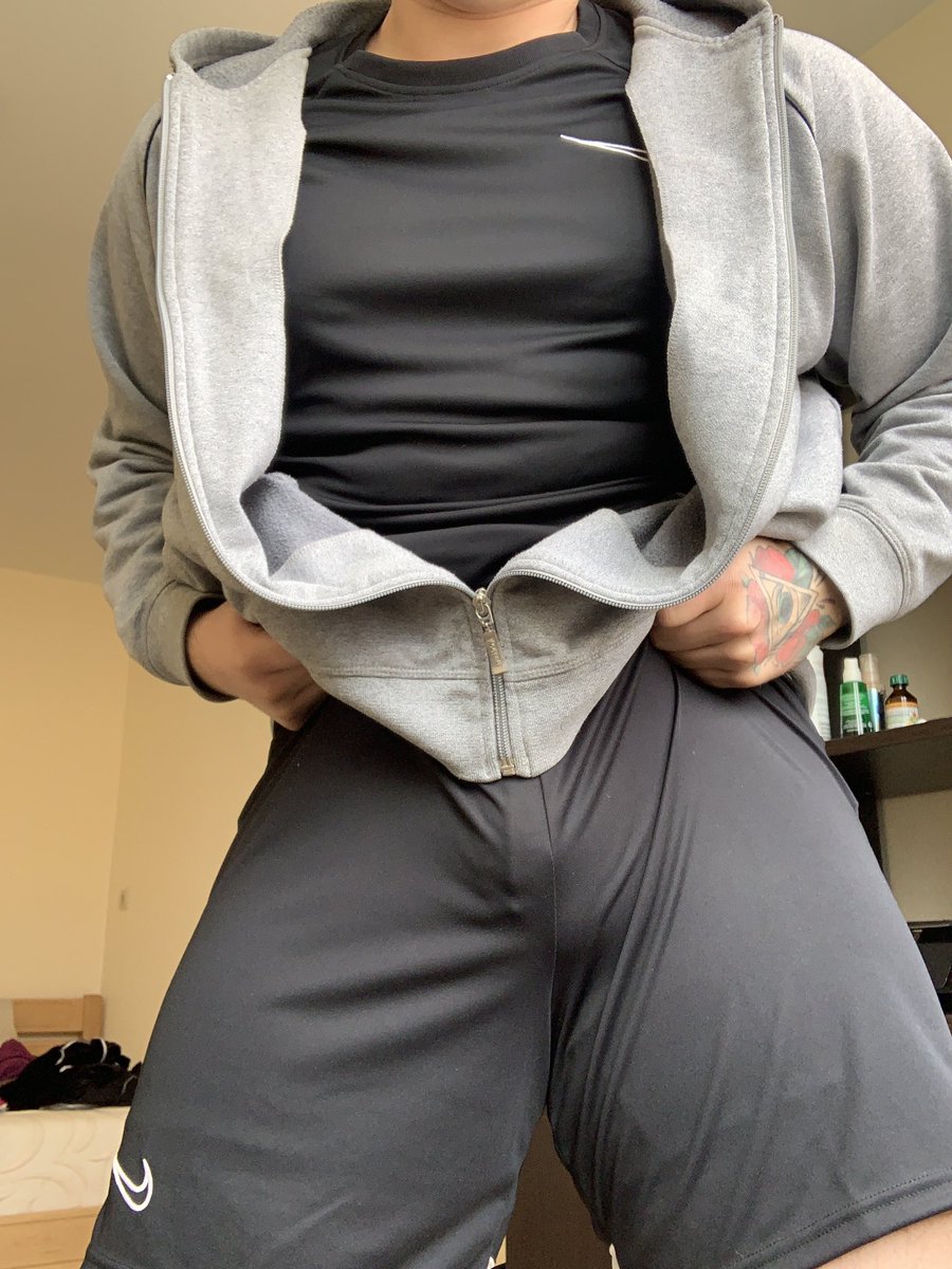 do you want to take my shorts off?😏