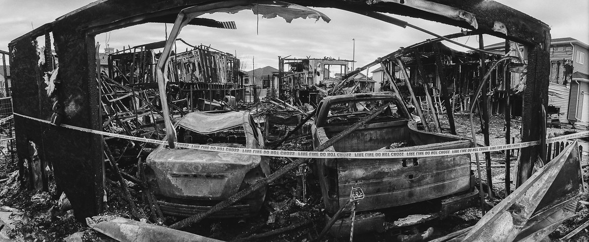 2nd most scared I've been in my life &amp; the closest I've ever been to being arrested. Our home was down wind from these house fires &amp; I drove through a police barricade trying to get home to rescue our dogs thinking our home was on fire. Thankful we didn't lose everything #widelux