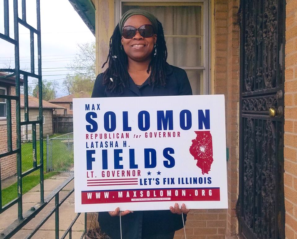 TeamIllinois1's tweet photo. #SolomonFields4IL @Max4Gov #SolomonFields2022 @MmaxSolomon & @LatashaHFields
🪧🇺🇸 Yard Signs 🇺🇸🪧
Let’s Go #Illinois Join Our Movement
https://t.co/1u0DbNTa1U https://t.co/fjgn7tHlG1