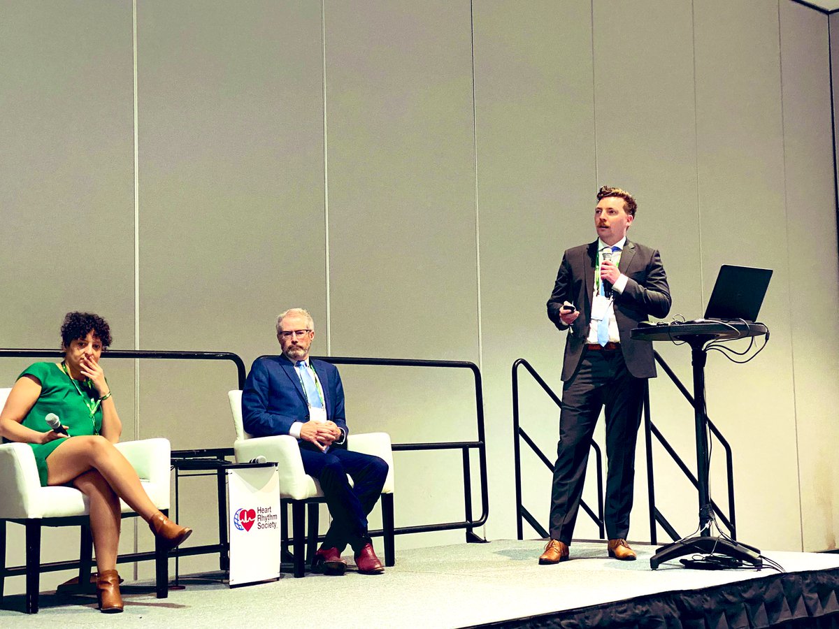 AriSultanEP's tweet photo. @woerjon presenting our retrospective analysis on true #HPSD vs. #Cryo PVI at #HRS2022. Well done🙂! @kottmaier_md @JvdBruck @danielsteven_ep @LukerJakob 
#UKKoeln https://t.co/n8AzCjeQ3v