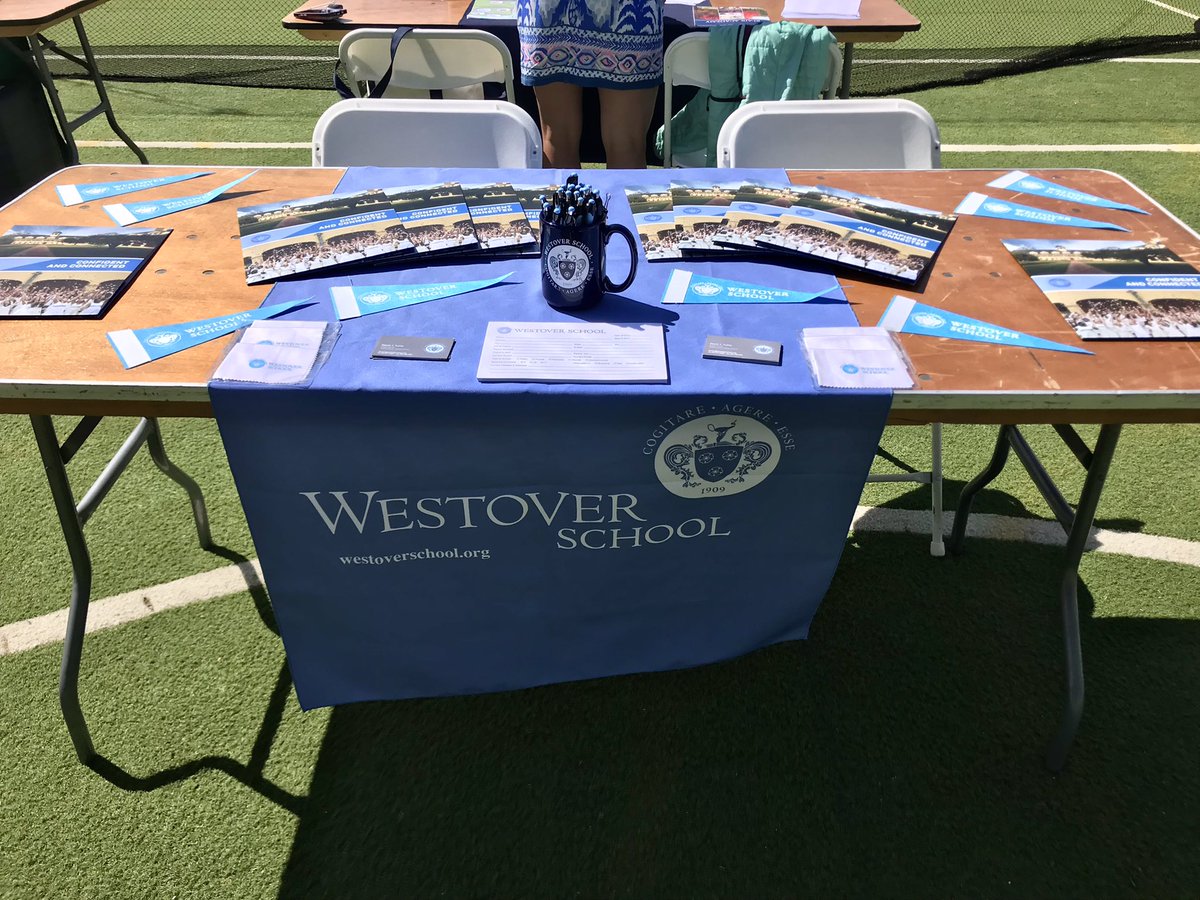 WestoverApply's tweet photo. @WestoverApply is exhibiting @TheTownSchool fair in San Francisco, come visit us to learn more about all about  @WestoverSchool #ConfidentlyConnected student programs! https://t.co/iJU040EH5b