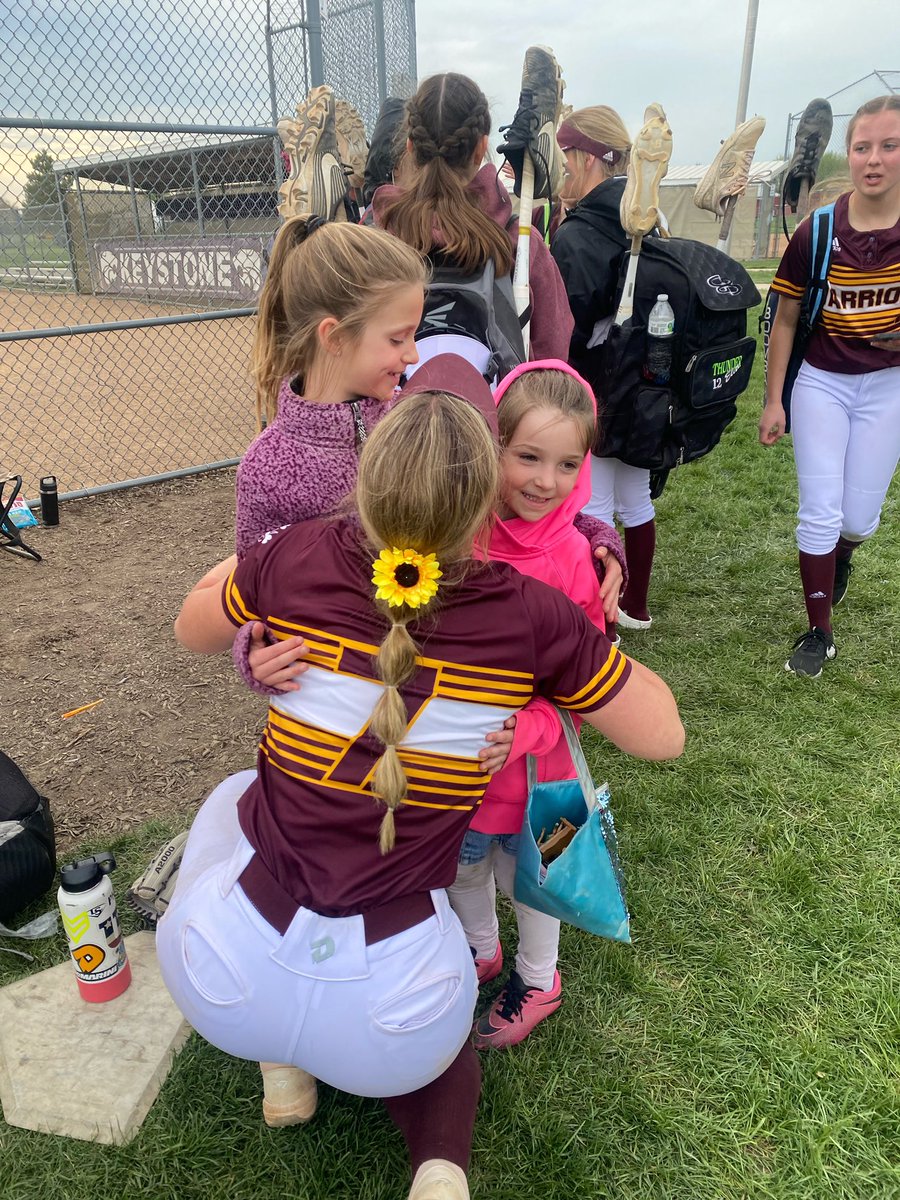 Natalie Susa tweet media