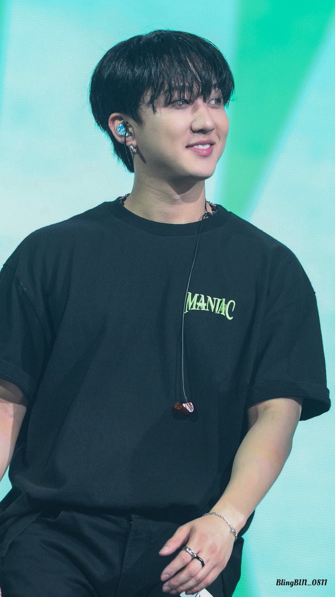 BlingBIN_0811's tweet photo. 220430 MANIAC 콘서트

너 때문에 난 세상에서 제일 행복한 사람이야💗

#StrayKids #ChangBin #스트레이키즈 #창빈 https://t.co/bQ3C2TDD5U