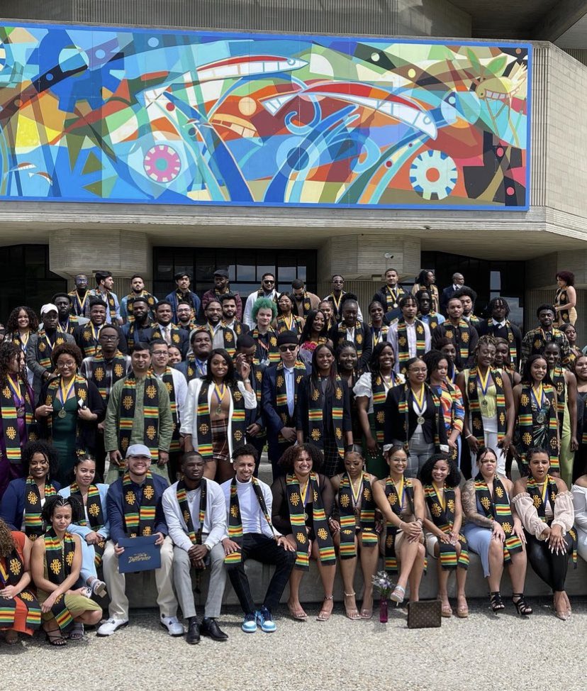 The UMassD Frederick Douglass Unity house hosted the ALANA Graduation Celebration for African/Black, Latin/Hispanic, Asian/Pacific Islander, and Native American/Indigenous undergraduate, graduate and law students. We’re UMassD Proud!! @UMass_Mark @UMassD_Alumni @UMassDAthletics https://t.co/mPxwrlTrjj