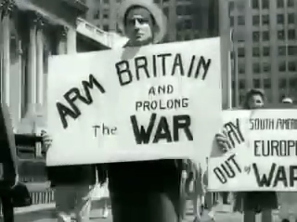 A_SHEKH0VTS0V's tweet image. Idiots never learn.
An “anti-war” protest in New York on 7 July 1941.