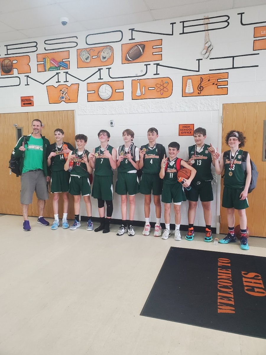 7th grade Gold Champs #Vacationland22