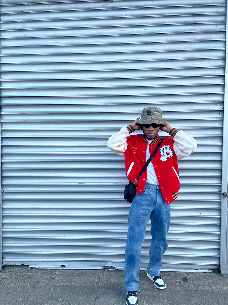 Joeboy's tweet photo. Tour ready!! Gassed.🕺🏾🥂 https://t.co/QXORE9MfNU