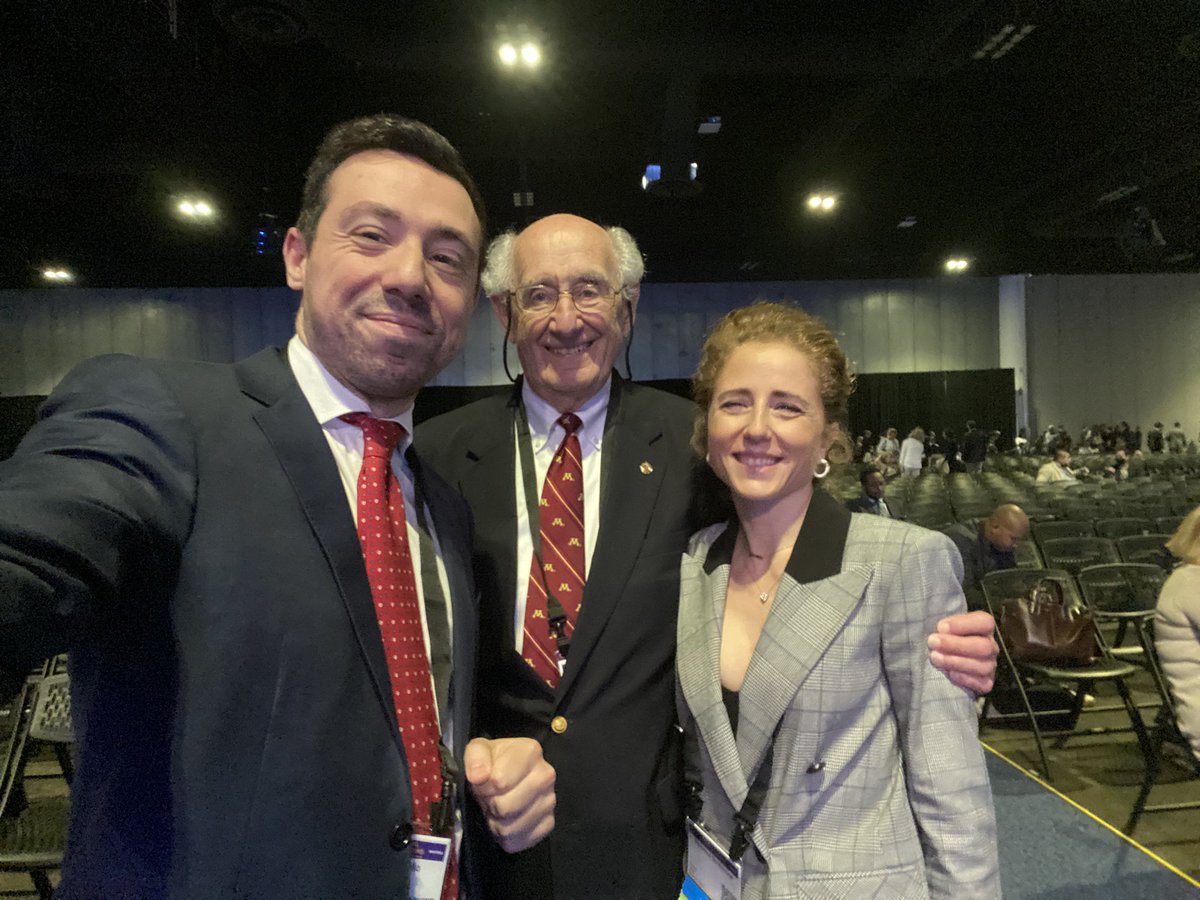 Together with Professor Stanley Goldberg, a true legend of #colorectalsurgery #ASCRS22 <a href="/ASCRS_1/">ASCRS_1</a> <a href="/fascrs_tech/">ASCRS New Tech Forum</a> 

What an Honor! <a href="/VeronicaDeSim16/">Veronica De Simone</a> 

#SoMe4Surgery <a href="/me4_so/">SoMe4Surgery</a> <a href="/SoMe4Proctology/">SoMe4Proctology</a>