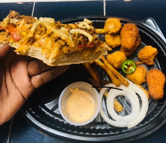 IAmAsIAm9's tweet photo. It’za Meatza Pitza… ☺️All Organic Vegan Homemade Crust with Plant-based 🌱 toppings fresh out the oven.  Yep… I did it again Y’all 🤷🏽‍♂️. Unbelievable goodness… 😍 Taste-good 👅 Look-good Food. 👀 

#ItzaMeatzaPitza
#vegan 
#organic https://t.co/LH1yF6ERY1