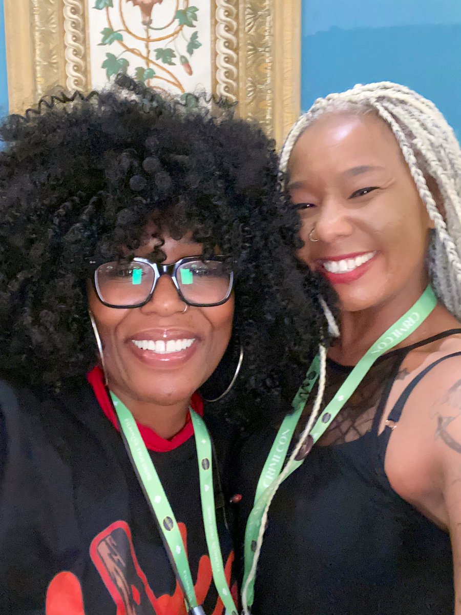 warbabyyy's tweet photo. CrimeCon 2022 y’all and it’s crazy because I only ever saw part of @fruitloopspod 🖤 but any fruit loops are better than none #listentothem #fruitloopspod #serialkillersofcolor #podcastsofcolor #truecrime #podcasts @killerkidspod #killerkidspodcast #CrimeCon2022  #LasVegas https://t.co/cxO4thrlMt