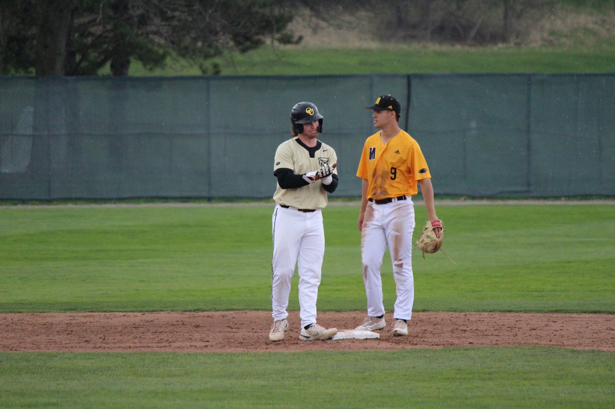 END 4 | BIG bottom of the inning! 
<a href="/BradleyRGoulet/">Brad Goulet</a> single brings <a href="/tuckerseth2/">Seth Tucker</a> home! 
<a href="/Jared_Miller2/">Jared Miller</a> single brings in <a href="/BradleyRGoulet/">Brad Goulet</a> ! 
<a href="/BrandonHeidal/">Brandon Heidal</a> single brings <a href="/Jared_Miller2/">Jared Miller</a> home! 
That’s 3 on the board to take the LEAD! 

OAK 6, MKE 5 #DefendtheDen