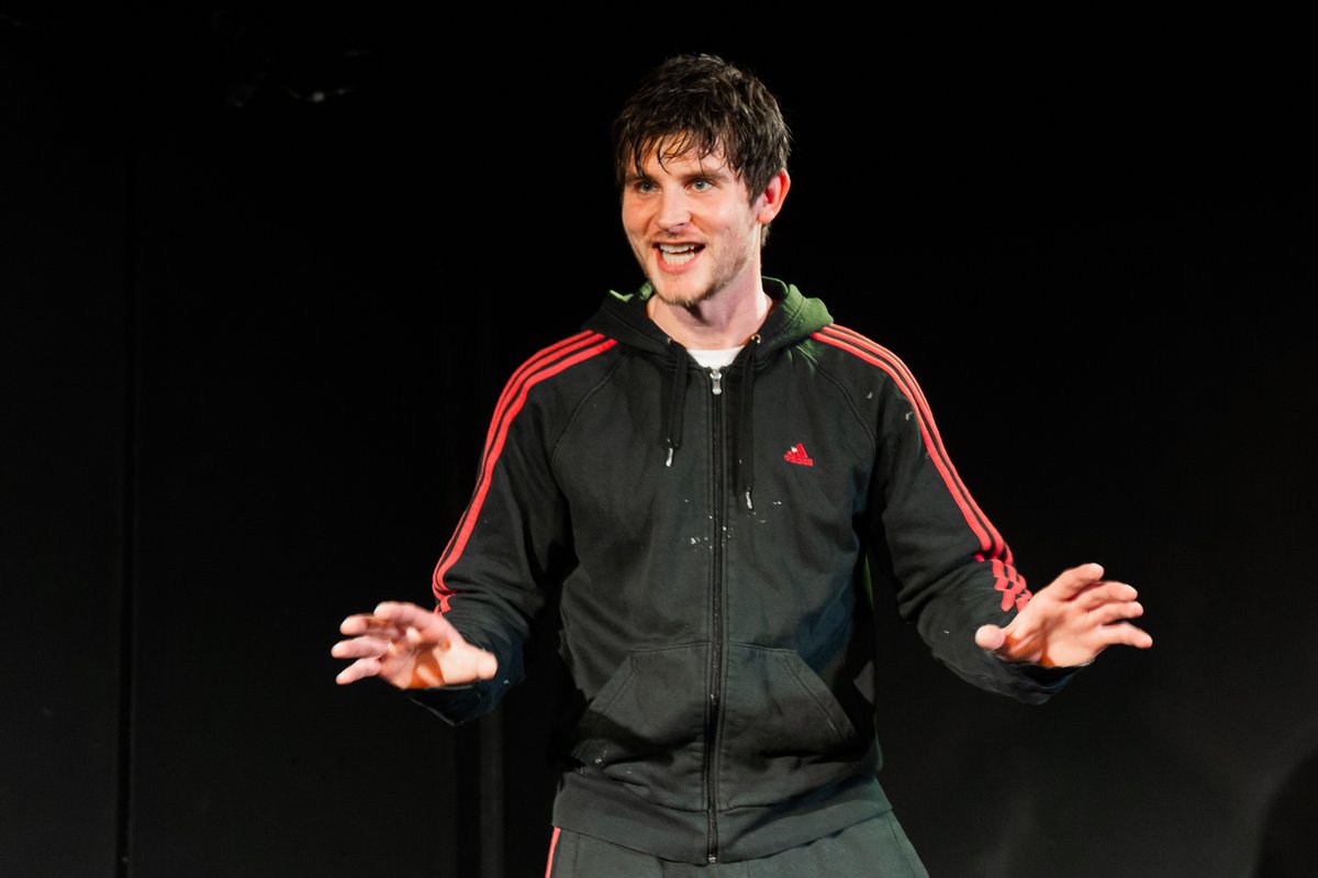 #THEATRE #REVIEW: Scab - <a href="/WhiteBearTheatr/">White Bear Theatre</a> <a href="/EncompassOnline/">EncompassProductions</a> #Scab #play #onemanshow #monologue #London - here - number9reviews.blogspot.com/2022/05/theatr…