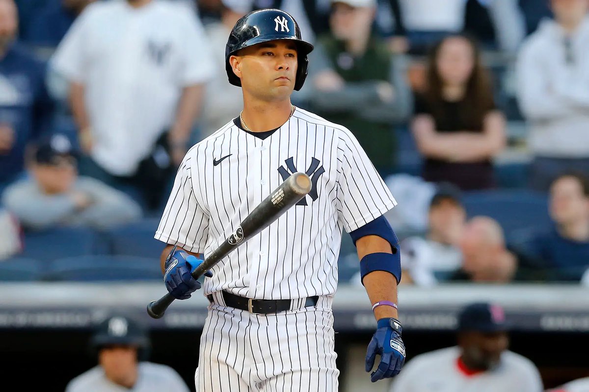 NYankees_2's tweet photo. IKF looking great at short in those pinstripes https://t.co/58vg4oYQfw
