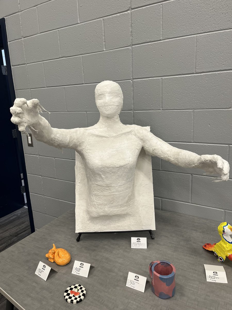 WCHSWolves's tweet photo. @WCHS_ARTS WC District Art Show 2022 !! Check out this AMAZING ART from the WC District Students. A special shout-out to ALL the district art teachers for organizing 👊🏼🐺 
@WestCler @WCHS_AP https://t.co/DfKZItTKSk