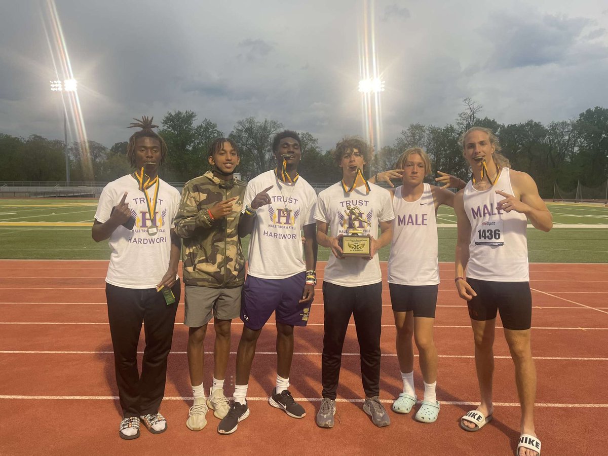 mind.of.a.maniac tweet media