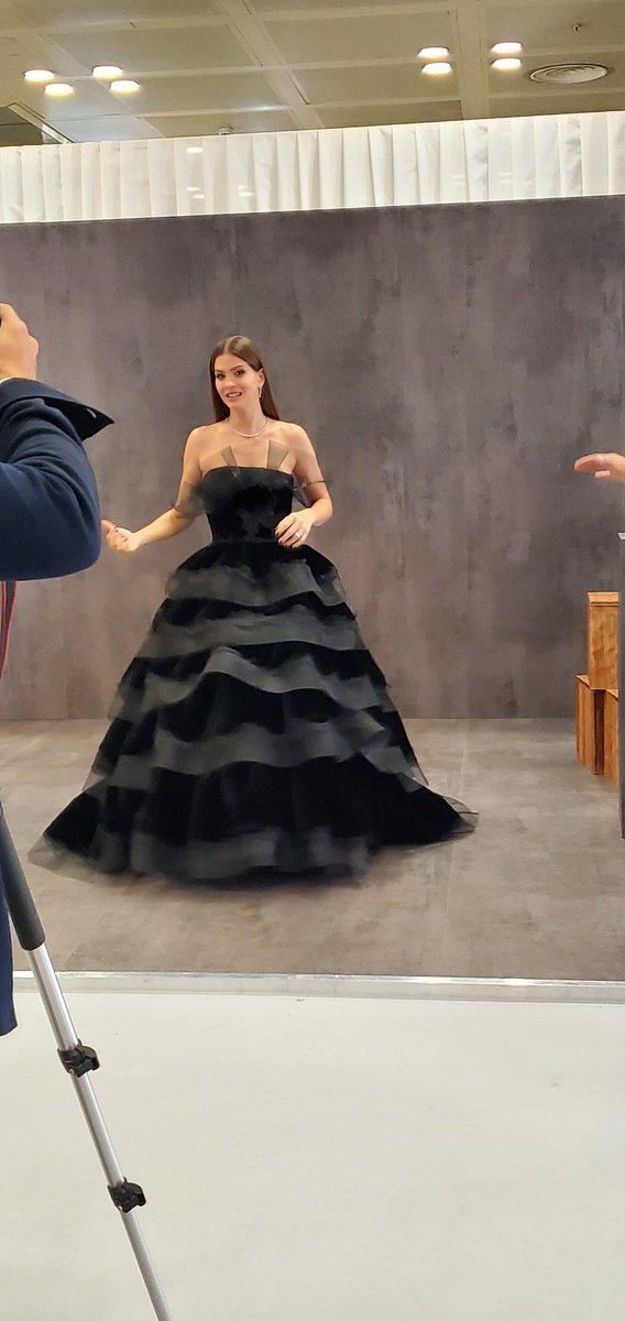 agus_rey's tweet photo. La belleza superior de @chinasuarez en los #PremiosPlatino https://t.co/Iqf9aGnmAG