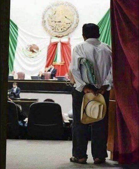 jcvegap's tweet photo. No olviden que miles de trabajadores Votamos por ustedes, les otorgamos un voto de confianza para que hoy ocupen un curul 🇲🇽 luchen por mejores leyes y su aplicación.
Hoy los TELEFONISTA marcharemos en TODO MÉXICO conmemorando el DÍA DEL TRABAJO y por la #DefensaDelCCT #STRM https://t.co/GRkfmEKzcT